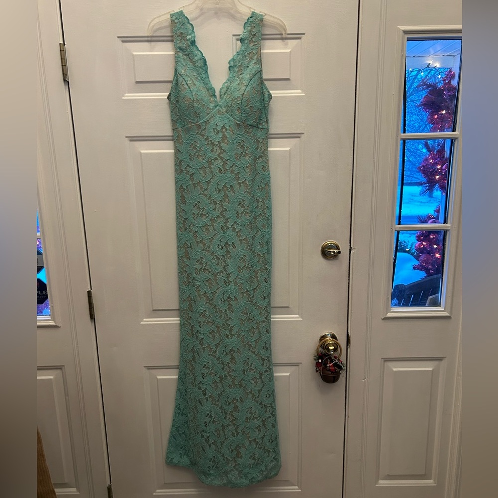 Lace women’s formal dress, worn once